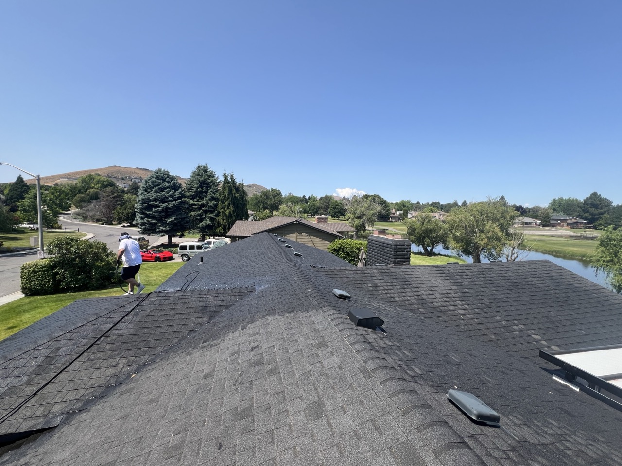 Roof Cleaning